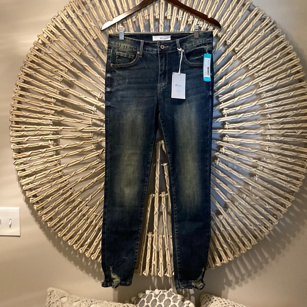 KanCan Skinny Distressed Jean